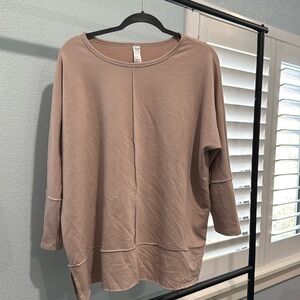 Spanx year round top